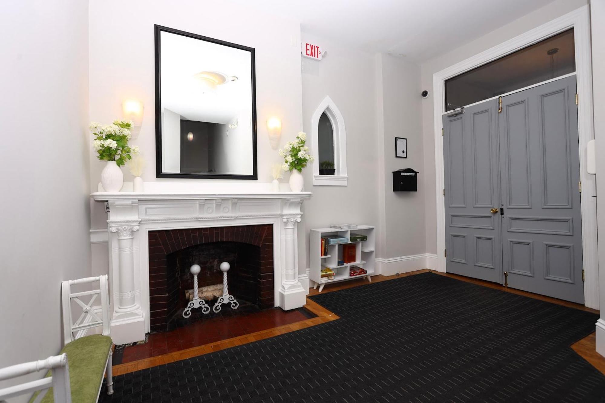 Stylish Studio On Newbury St, This Is Boston! #12 Extérieur photo
